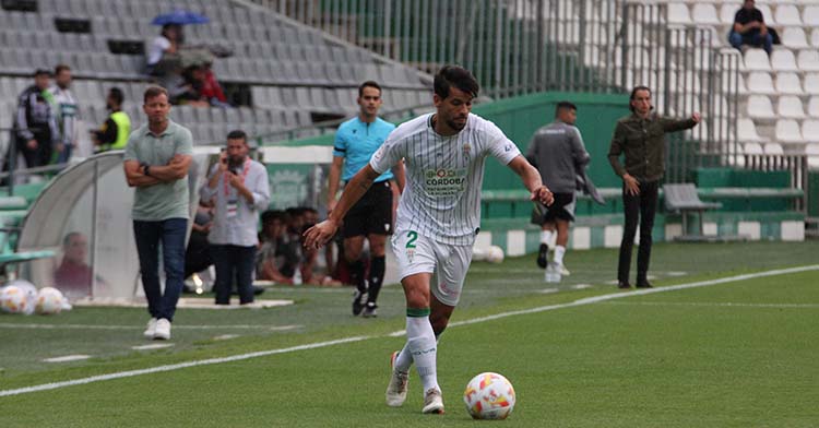 José Ruiz en su último partido como cordobesista, ante el Badajoz. Autor: Paco Jiménez