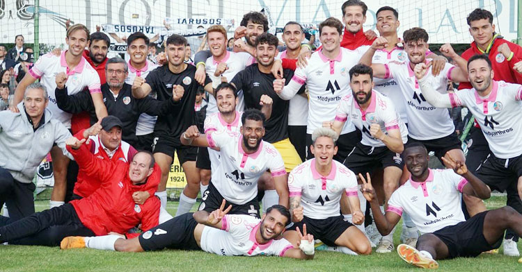 Los jugadores salmantinos celebrando su pase. Foto: Salamanca UDS