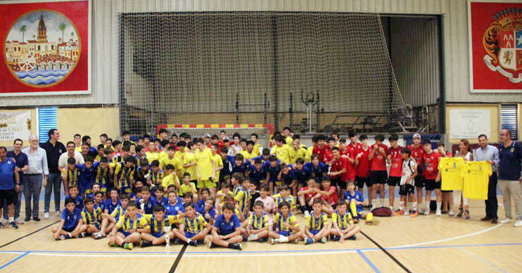 La foto de familia como guinda a la III La Salle Cup