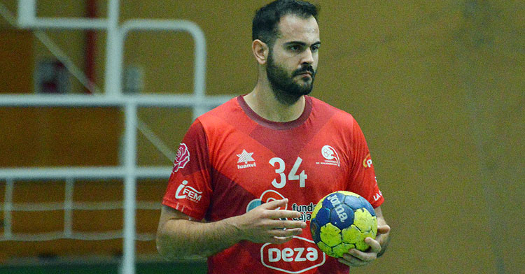 Jota Abad esperando para reiniciar el juego. Foto: CBM