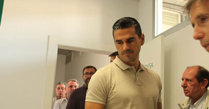 La última aparición de Juanito en la sala de prensa de El Arcángel.