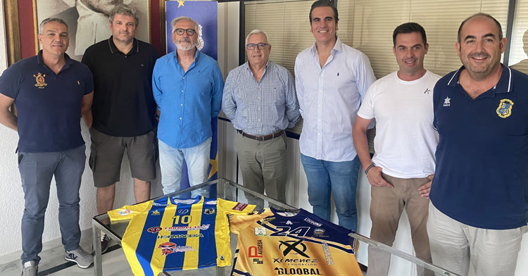 El acuerdo entre Ángel Ximénez y La Salle con el que buscarán salir mutuamente favorecidos. Foto: CD La Salle