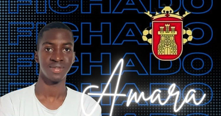 El cartelón del fichaje de Amara por el Espeleño