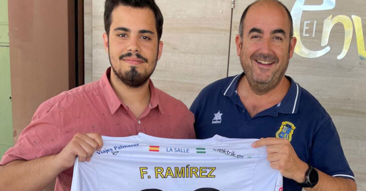 Cisco Ramírez tras su renovación junto a Sergio Amián