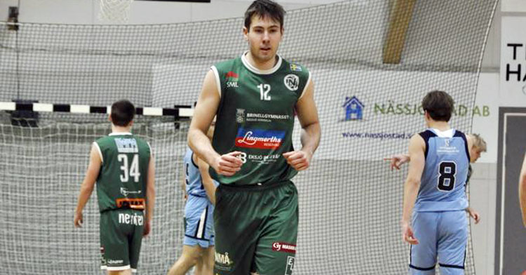 Anton Politis en imagen de anteriores temporadas