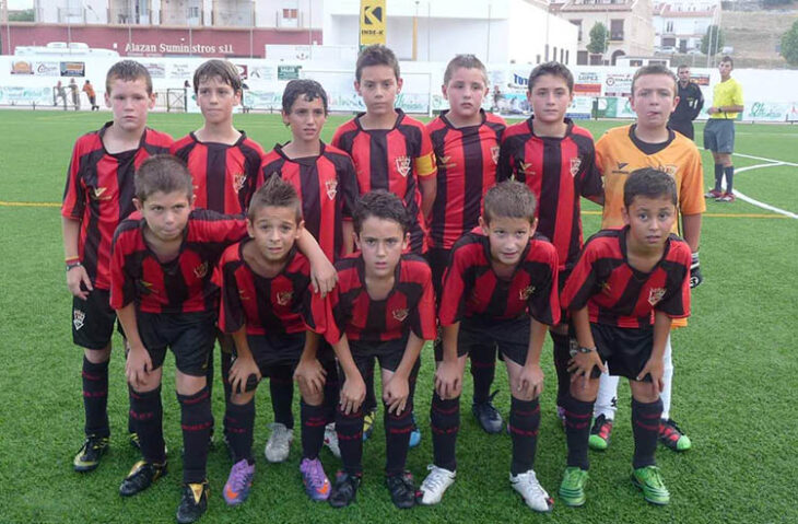 Un jovencísimo Antonio Blanco en una formación del Séneca alevín hace 13 años.