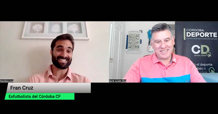 Fran Cruz charlando con David Jurado de su situación y el futuro.