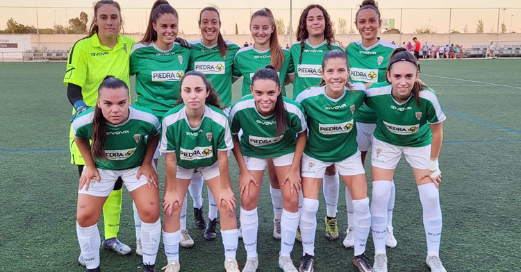 Una formación blanquiverde esta pretemporada. Foto: @CordobaFemenino