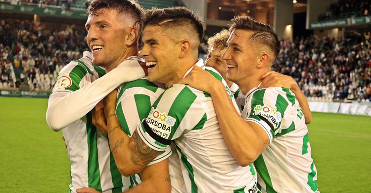La felicidad cordobesista tras superar al Recre. Foto: CCF