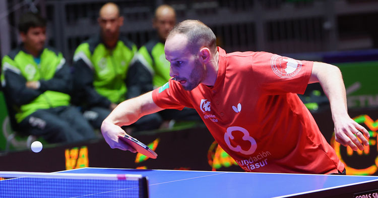 Diogo Carvalho tocando la bola con sutileza. Foto: RFETM