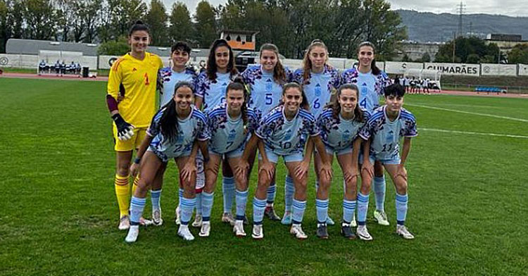 El once inicial de España en su tercer partido. Foto: RFEF