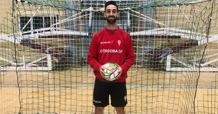 Josema en su primera sesión como jugador del Córdoba Patrimonio. Foto: Córdoba Futsal