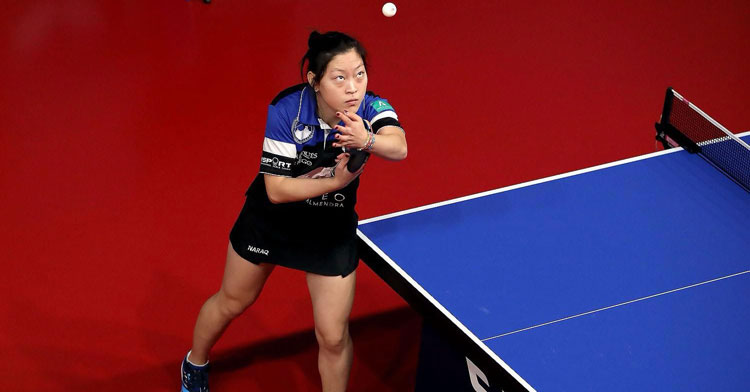 Jiaqi Meng al saque en el duelo frente al Bebetto polaco. Foto: Grzegorz Przygodzinski