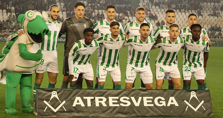 El once del Córdoba CF que goleó al Antequera.