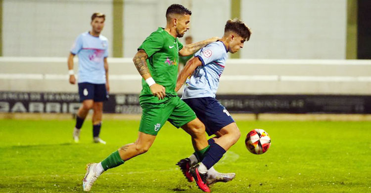 Los jugadores del Pozoblanco y la selección andaluza sénior en su amistoso. Foto: CD Pozoblanco