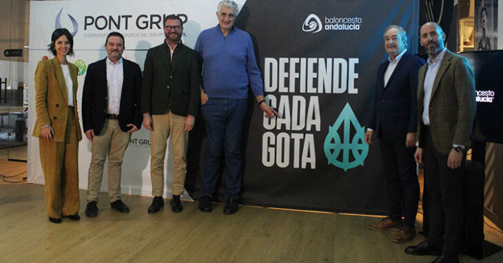 Fernando Romay señala la nueva campaña de la FAB, acompañado por el diputado Antonio Martín, el delegado de la Junta Eduardo Lucena, el presidedente de la FAB, Antonio de Torres y el director de Pont Grup, Sergio Recio.
