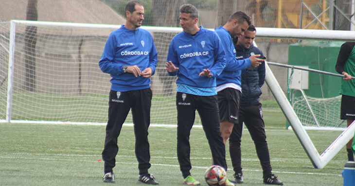 Gaspar Gálvez y Diego Caro trabajando en un entrenamiento del Córdoba B hace unos meses