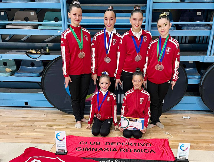 Algunas de las gimnastas del club que tan buenos resultados consiguieron en Huelva. Foto: GR Séneca