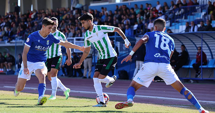 Calderón fue clave con su gol en Melilla. Foto: CCF
