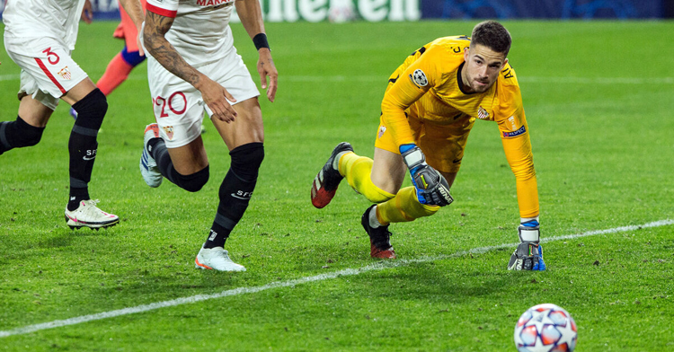 Alfonso Pastor en un partido con el Sevilla FC. AFP7 / Europa Press