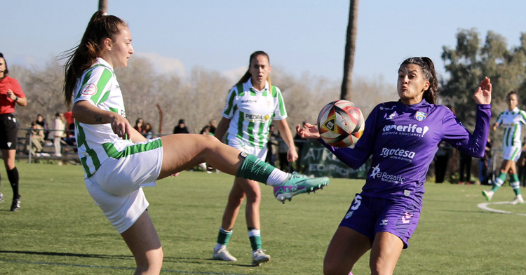 Lance del partido entre el Córdoba Femenino y el Granadilla Tenerife B. Foto: CCF