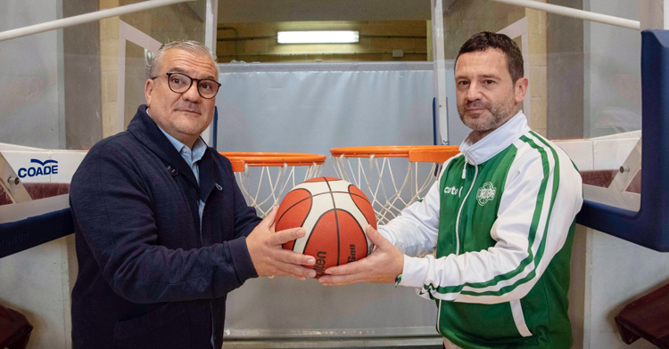 Rafa Gomáriz y Alfredo Gálvez, técnicos del UCB y el Coto. Foto: Coto Córdoba.