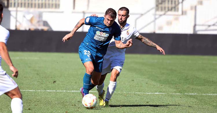 Carracedo en la visita al Ceuta en la temporada 2022-23. Foto: CCF
