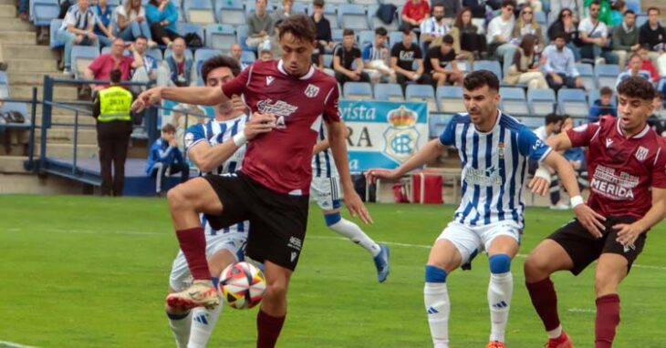 El Mérida viene de una dura derrota contra el Recre. Foto: AD Mérida