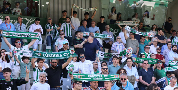 Una imagen de la afición del Córdoba CF en el estadio. Foto: CCF