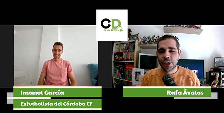 Imanol García departiendo con Rafa Ávalos de su pasado cordobesista antes de regresar a El Arcángel con el Alcoyano.