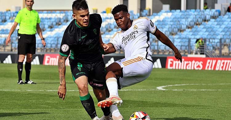 Kuki Zalazar en el duelo con el Real Madrid Castilla. Foto: CCF
