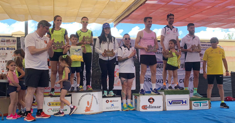 Podios del Cross de Puente Genil. Foto: cedida