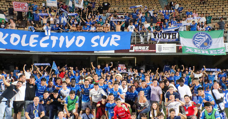 La alegría xerecista tras pasar de ronda. Foto: Xerez DFC