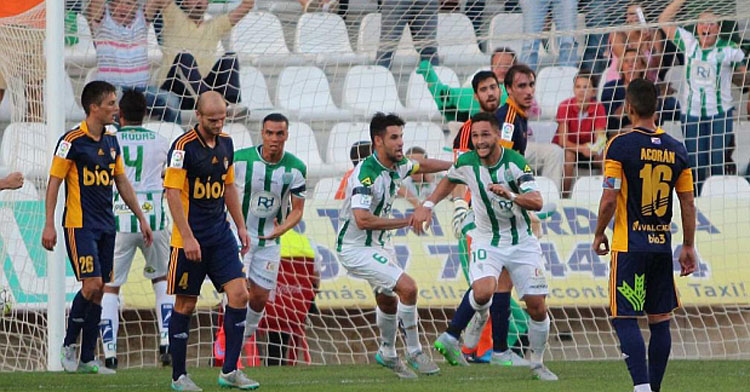 Florin celebrando su gol a la Ponferradina en la 2015-16. Foto: Larrea