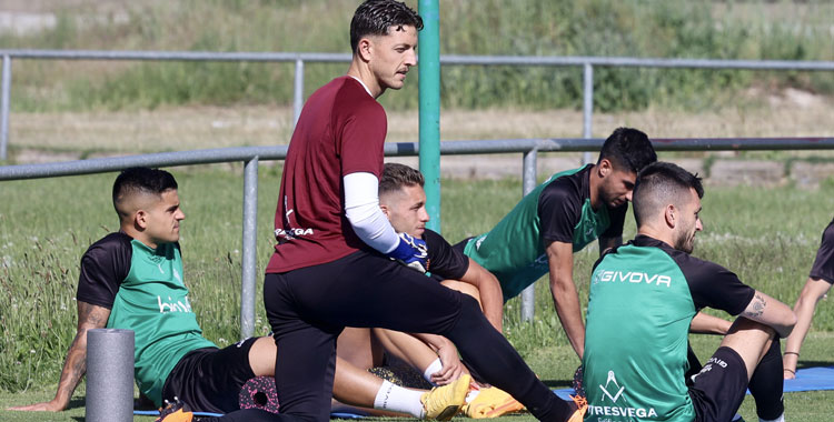 Los jugadores del Córdoba volverán a sus aperos de trabajo este lunes. Foto: CCF