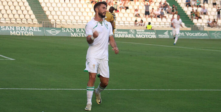 Jacobo celebrando su gol ante el Rayo Vallecano.