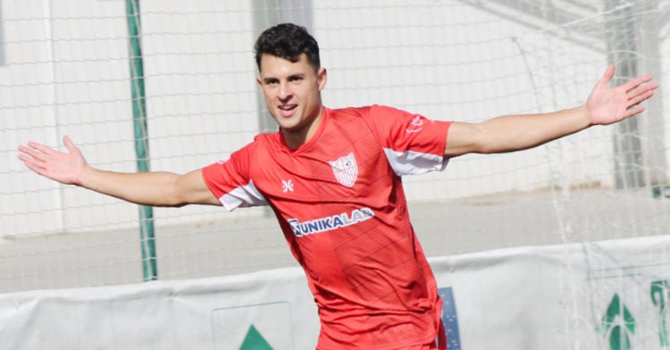 Zaca celebrando uno de sus goles esta campaña. Foto: La Palma CF