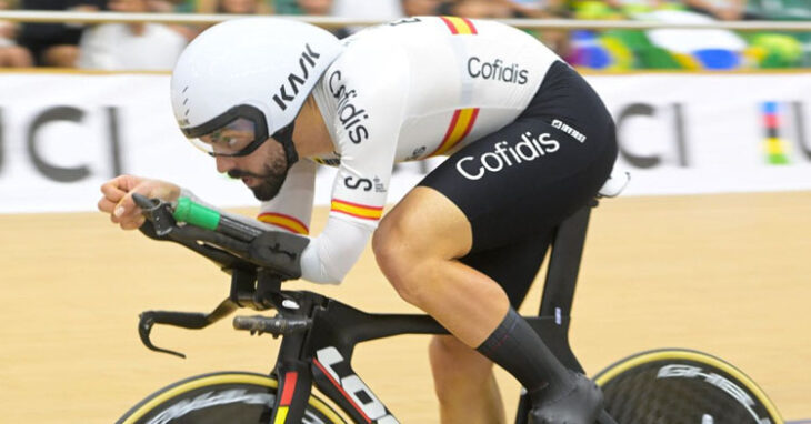 Alfonso Cabello durante una competición.