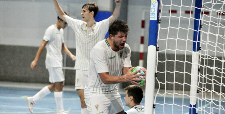 Los jugadores del Córdoba Futsal Patrimonio celebrando uno de sus goles en Priego. Foto: Córdoba Futsal