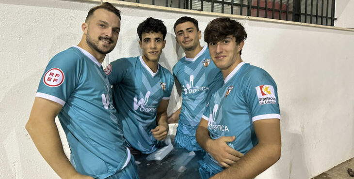 Varios jugadores pozoalbenses en sesión de recuperación tras uno de los encuentros de esta pretemporada. Foto: CD Pozoblanco