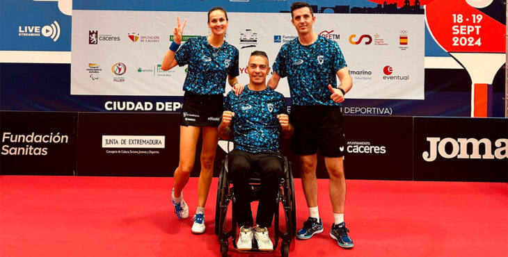 Marija Galonja, José Manuel Ruiz y Eder Rodríguez en el Campeonato Nacional Inclusivo de Tenis de Mesa. Fotografía: Real Club Priego TM