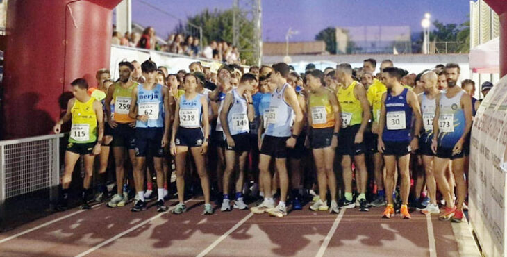 Los atletas listos para salir en Moriles. Foto: Francisca Carmona