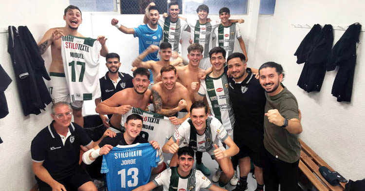 Los jugadores del Córdoba Futsal celebran su victoria. Foto: Córdoba Patrimonio