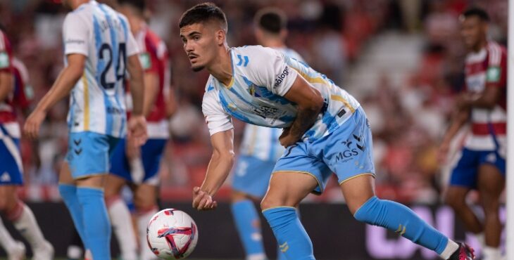 Chupete disputó sus primeros 7 minutos en la Liga Hypermotion. Foto: Málaga CF.