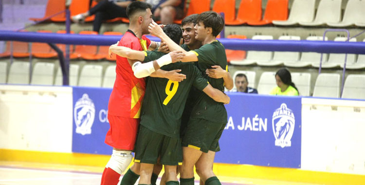 La celebración del gol de Aranda para los blanquiverdes. Foto: Córdoba Futsal