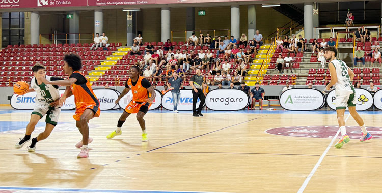 El Coto dio la cara ante un rival de superior categoría. Foto: Córdoba Club de Baloncesto
