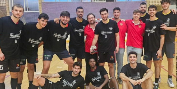 Los jugadores mineros, en una imagen de la pretemporada. Foto: CP Peñarroya