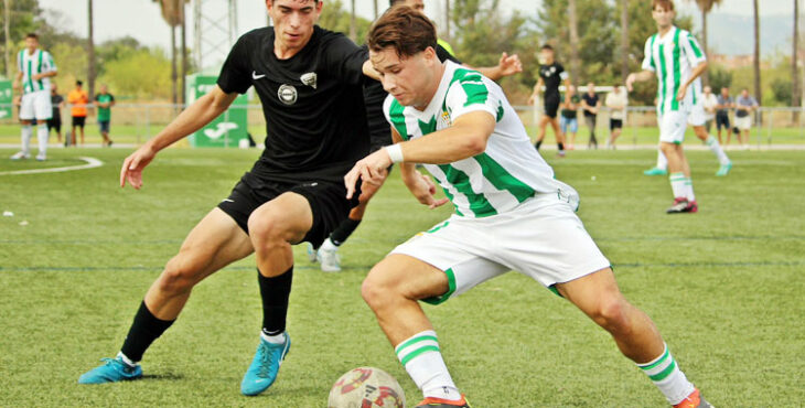 Un lance del partido del Juvenil A del Córdoba ante el Alhendín. Foto: CCF