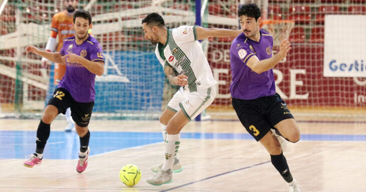 Felipe Echavarría en el partido ante Industrias Santa Coloma. Foto: Córdoba Patrimonio