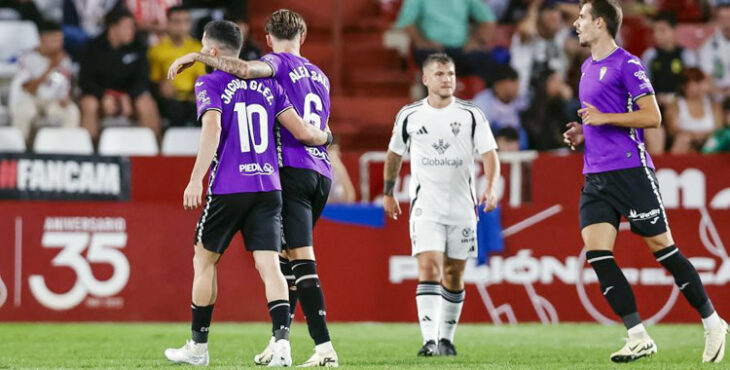 La celebración del gol de Jacobo. Foto: LaLiga Hypermotion